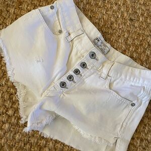 Free People White Cutoff Shorts – Size 25 – Button Fly – Beach Ready